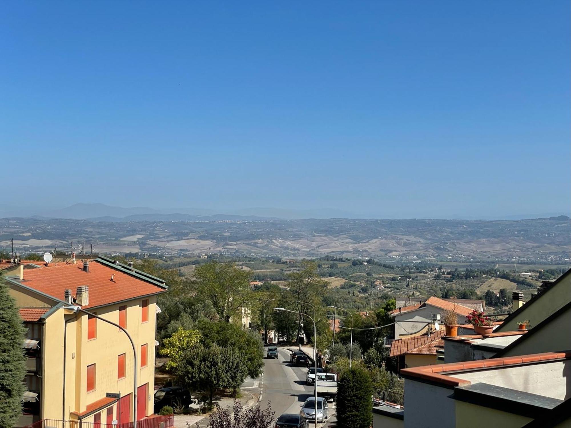 Da Silvia Hotell Gambassi Terme Exteriör bild