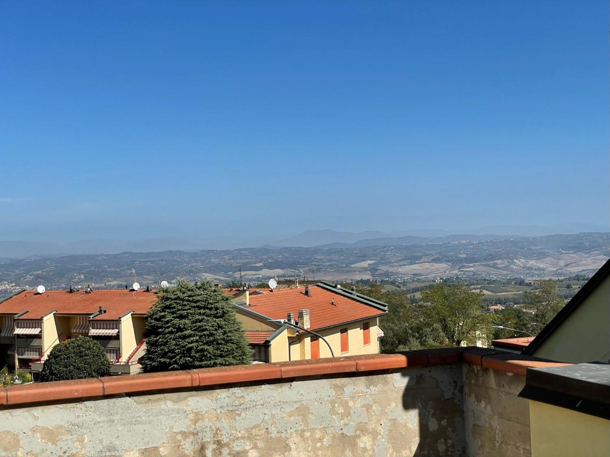 Da Silvia Hotell Gambassi Terme Exteriör bild
